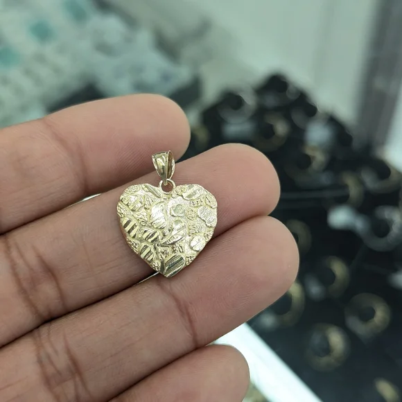 10kt Real Gold Heart Nugget Pendant
